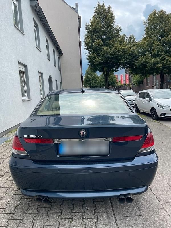 Blau Gebraucht 2002 BMW 735 Limousine | 4.500 € (Fairer Preis) - Bild 1/4