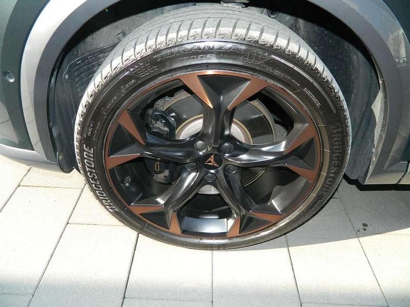 Gebraucht Cupra Formentor VZ3 310 PS (228 kW) 2022 Dark camouflage metallic SUV