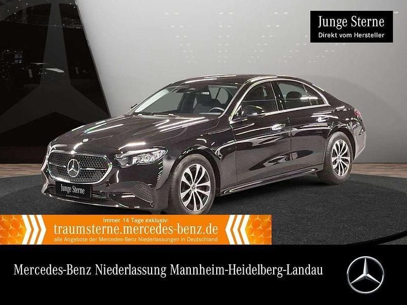 Schwarz Gebraucht 2025 Mercedes E200 Advanced Limousine | 44.990 € (Superpreis) - Bild 1/3