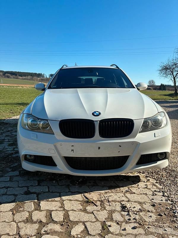 Gebraucht BMW 335 286 PS (210 kW) 2008 Weiß Kombi