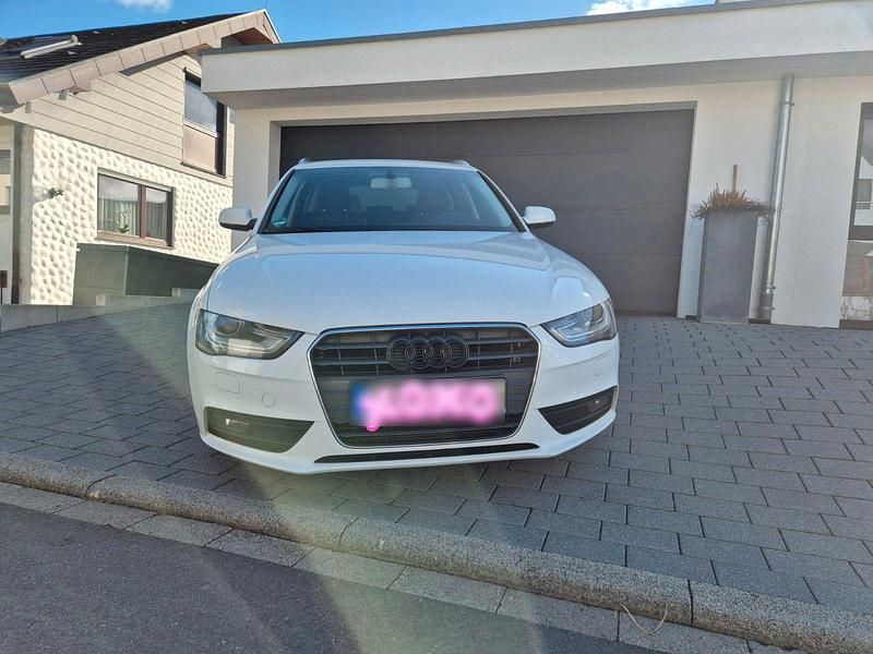 Gebraucht Audi A4 Ambition 143 PS (105 kW) 2013 Weiß Kombi