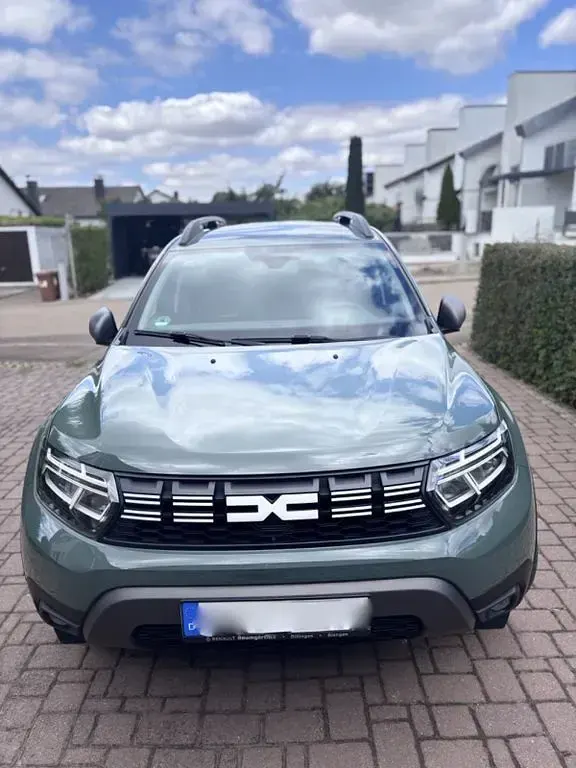 Gebraucht Dacia Duster Journey 150 PS (110 kW) 2023 Grün SUV