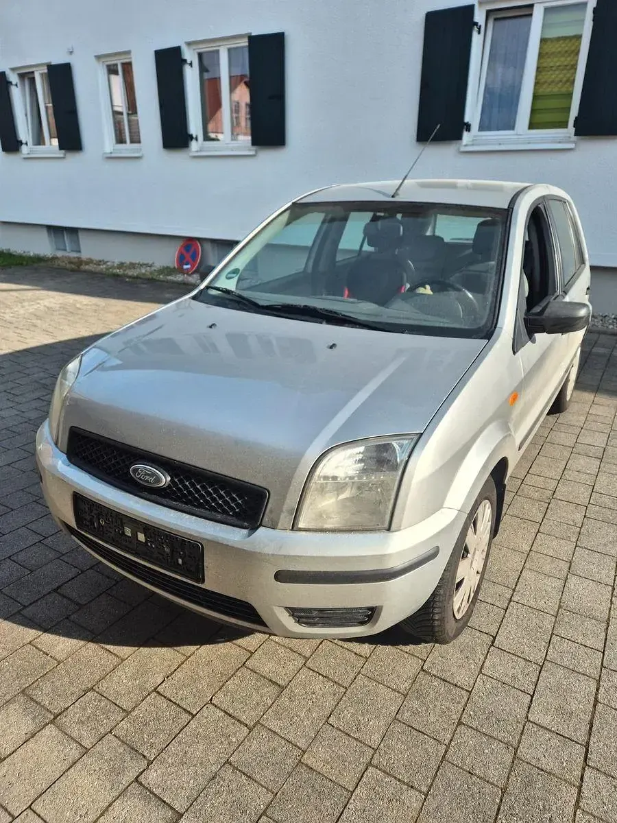 Gebraucht Ford Fusion Viva 80 PS (58 kW) 2004 Silber Kleinwagen
