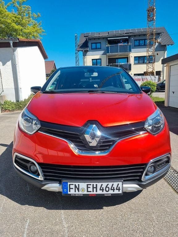 Second-hand Renault Captur 120 CP (88 kW) 2014 Roșu SUV