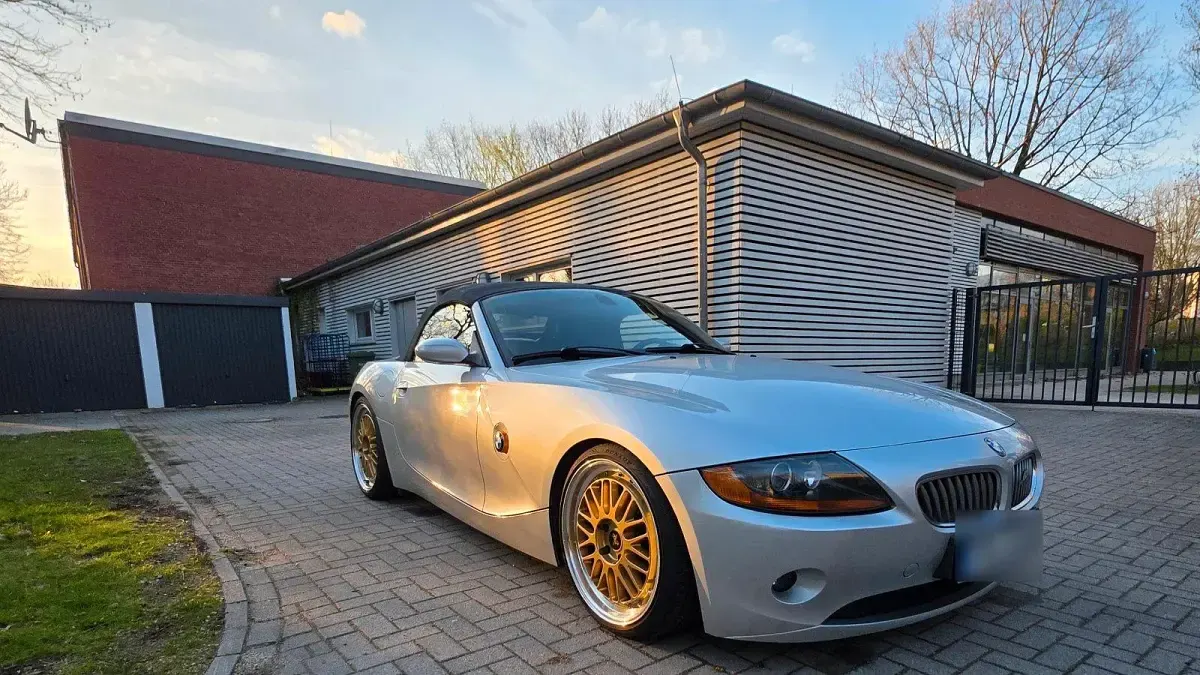 Usata BMW Z4 192 CV (141 kW) 2003 Argento Cabrio