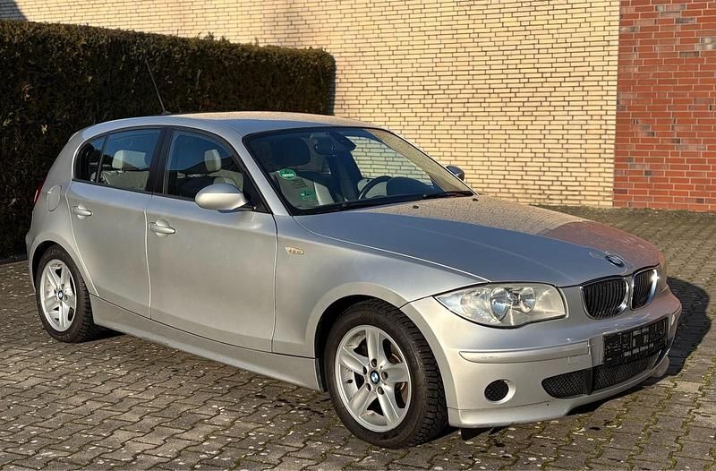 Gebraucht BMW 120 163 PS (119 kW) 2005 Silber Kleinwagen