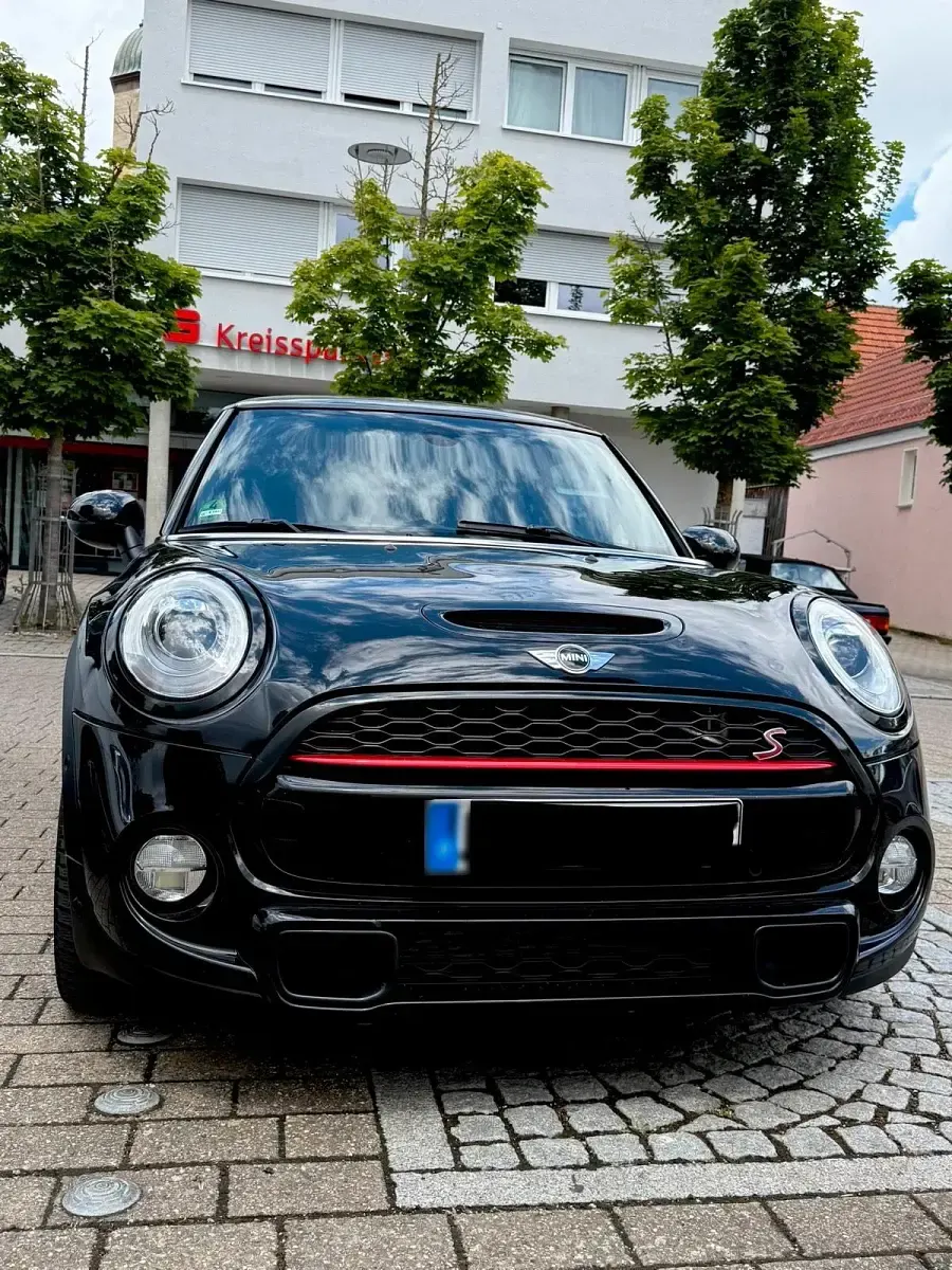 Gebraucht Mini Cooper S 192 PS (141 kW) 2017 Schwarz Kleinwagen