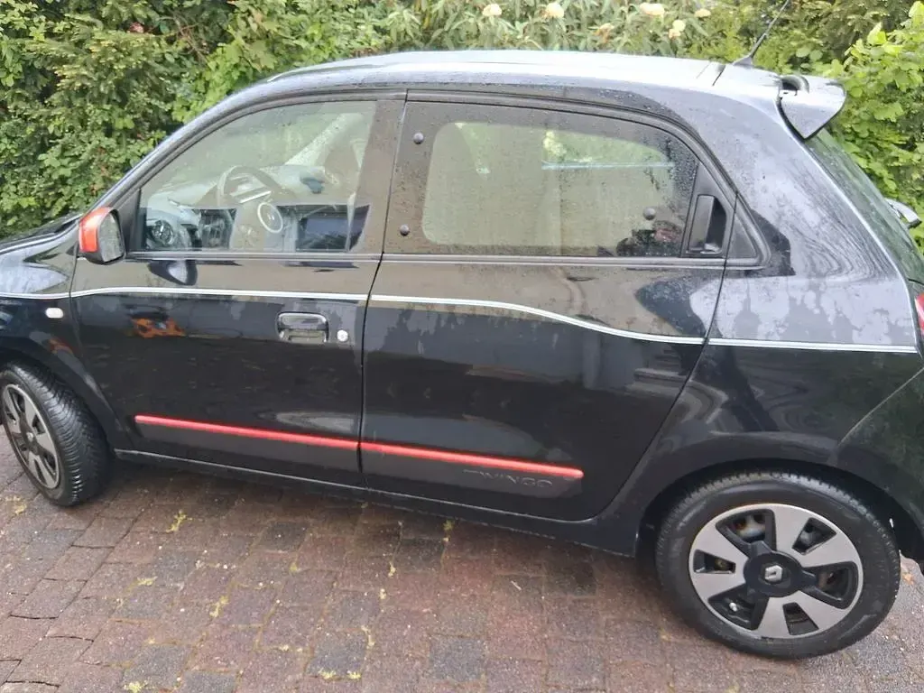 Usata Renault Twingo Experience 71 CV (52 kW) 2015 Nero Utilitaria
