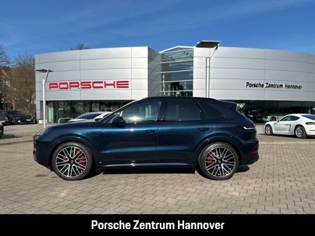 Gebraucht Porsche Cayenne Turbo E-Hybrid 740 PS (544 kW) 2024 Blau SUV