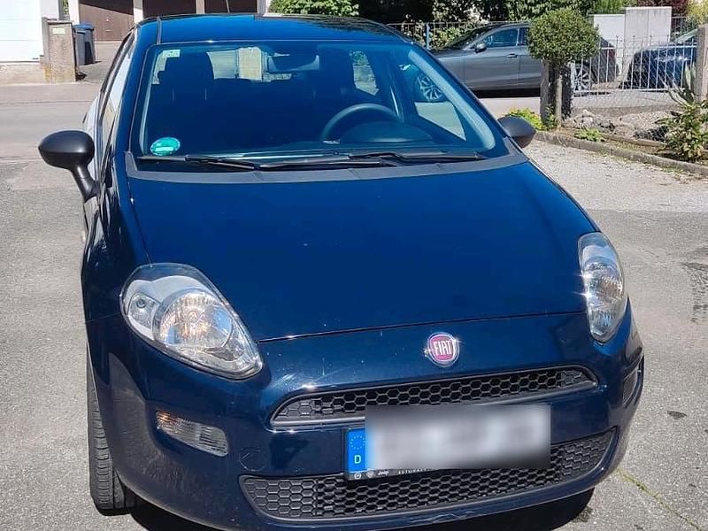 Andere farben Gebraucht 2017 Fiat Punto Kleinwagen | 6.200 € (Fairer Preis) - Bild 1/4
