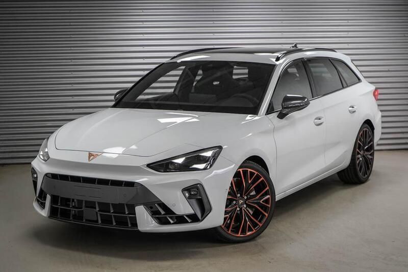 Nevadaweiss metallic (2y) Neu 2025 Cupra Leon VZ Kombi | 43.471 € (Fairer Preis) - Bild 1/4
