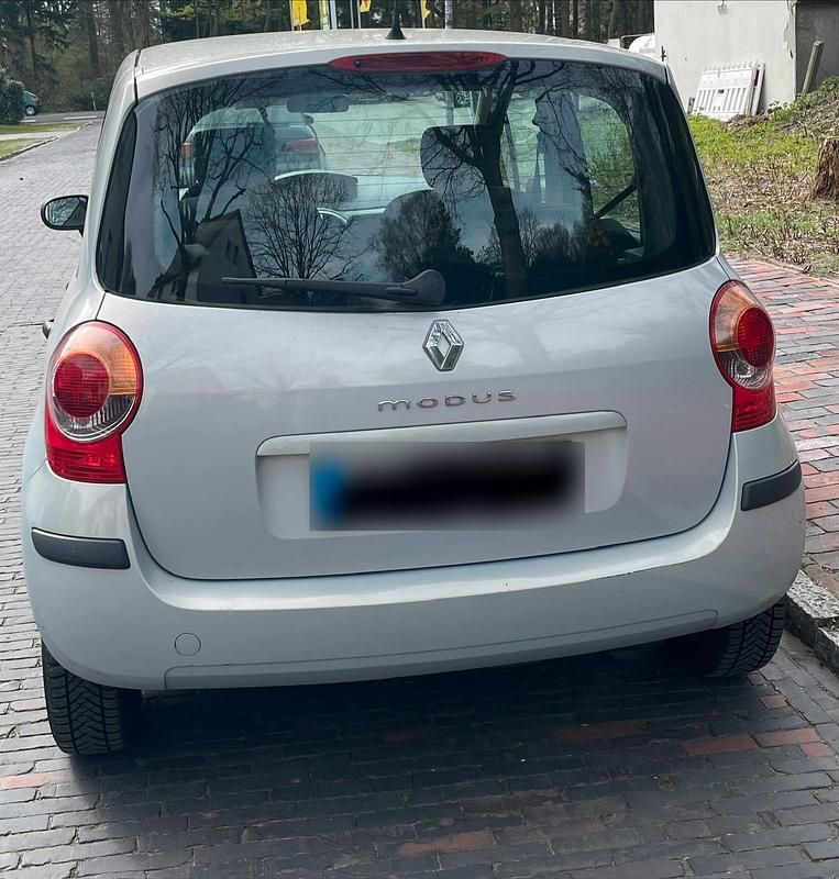 Gebraucht Renault Modus 75 PS (55 kW) 2006 Silber Van / Kleinbus