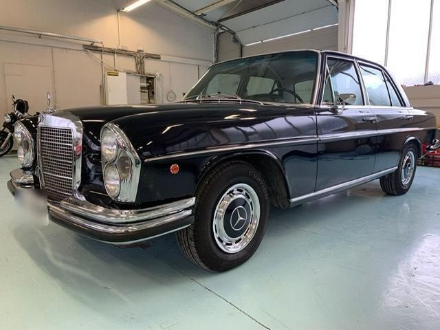 Blau Gebraucht 1972 Mercedes W108 SE Limousine | 22.000 € - Bild 1/4