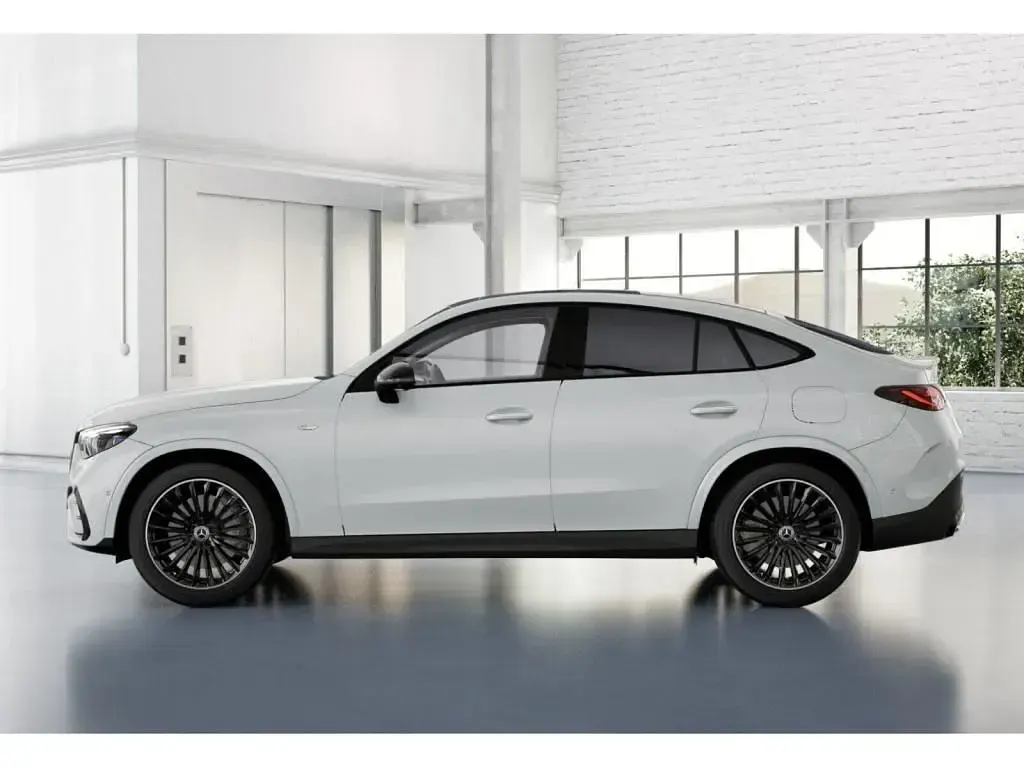 Gebraucht Mercedes GLC300de AMG 197 PS (144 kW) 2025 Weiß Limousine