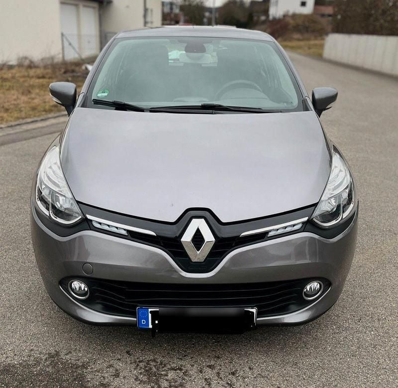 Gebraucht Renault Clio IV 90 PS (66 kW) 2014 Grau Kleinwagen