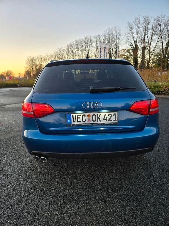 Gebraucht Audi A4 S-Line 143 PS (105 kW) 2008 Blau Kombi