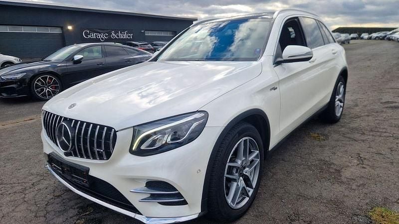 Gebraucht Mercedes GLC300 AMG 245 PS (180 kW) 2019 Weiß SUV