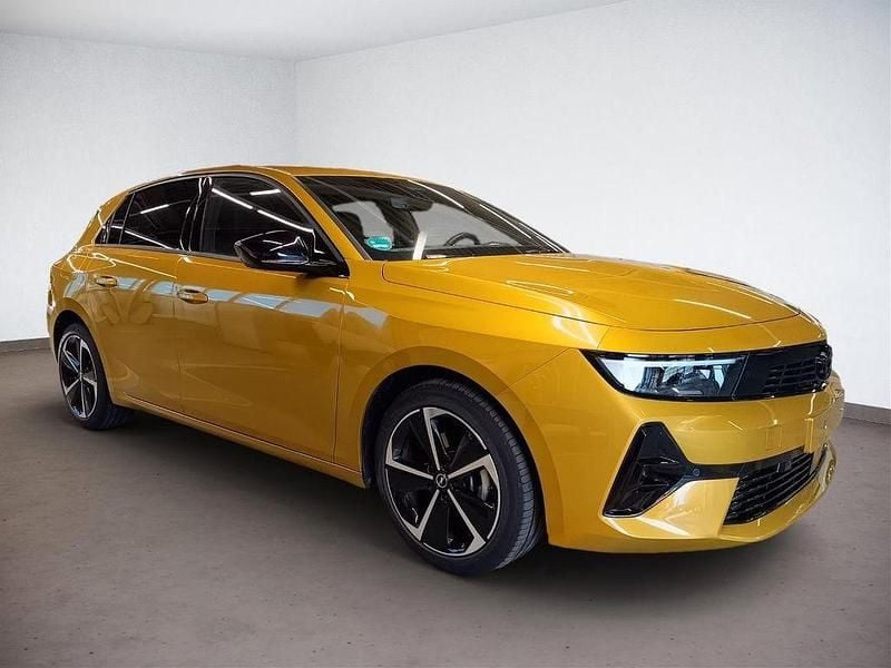 Gebraucht Opel Astra S 131 PS (96 kW) 2024 Gelb Kombi