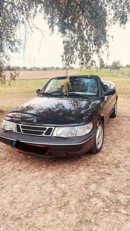 Schwarz Gebraucht 1997 Saab 900 Cabriolet Cabrio | 4.200 € - Bild 1/4