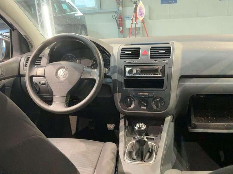 Gebraucht VW Golf V Trendline 80 PS (58 kW) 2007 Perlblau Kleinwagen