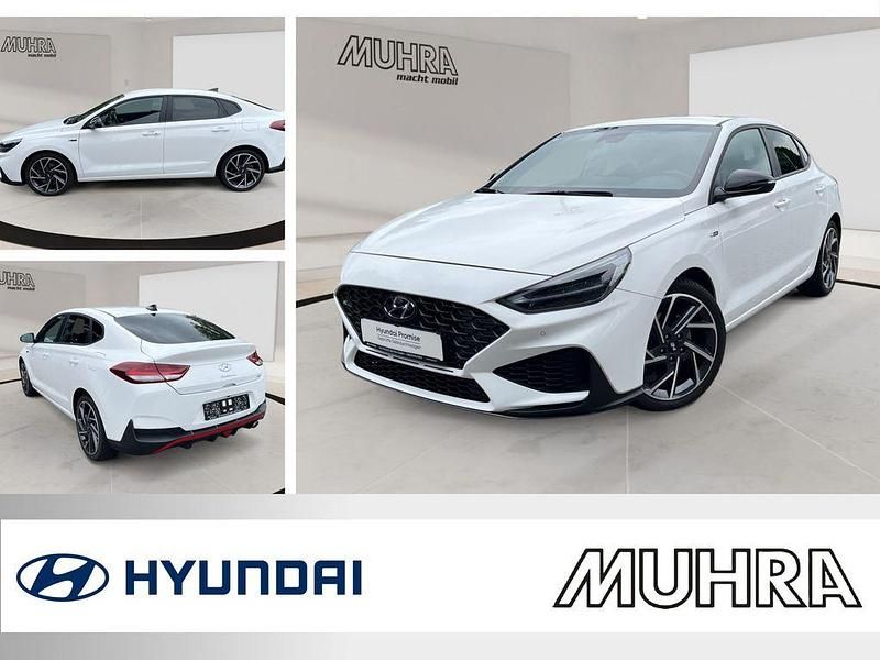 Atlas white / sol Gebraucht 2024 Hyundai i30 N Line Limousine | 25.989 € (Etwas zu teuer) - Bild 1/4
