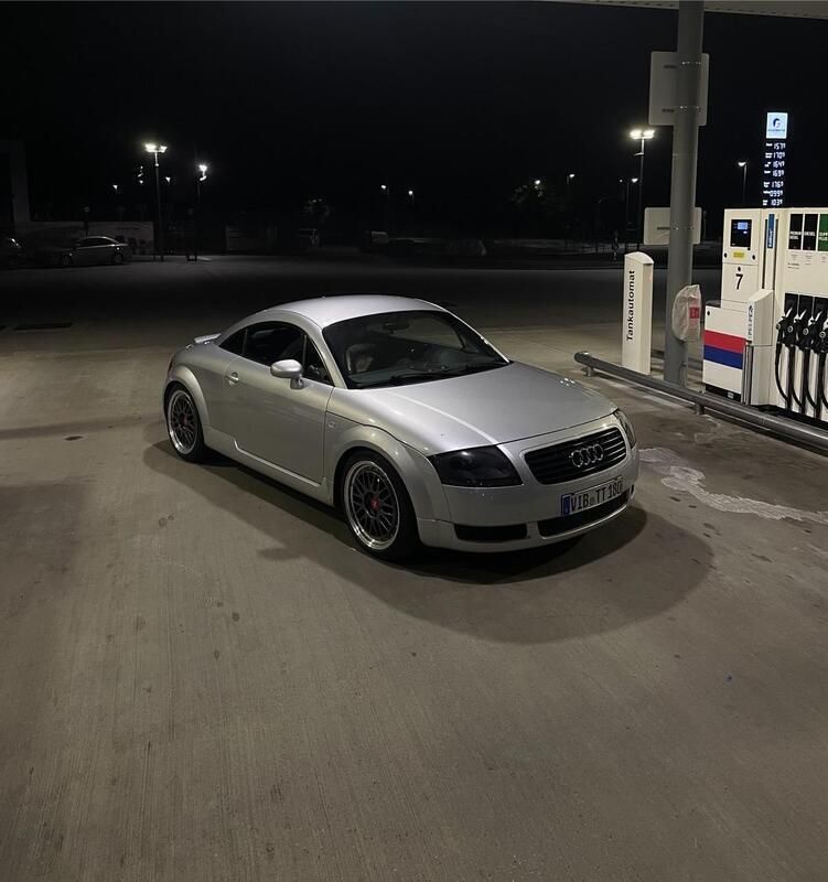 Silber Gebraucht 2001 Audi TT Sport Coupé | 3.500 € (Guter Preis) - Bild 1/4