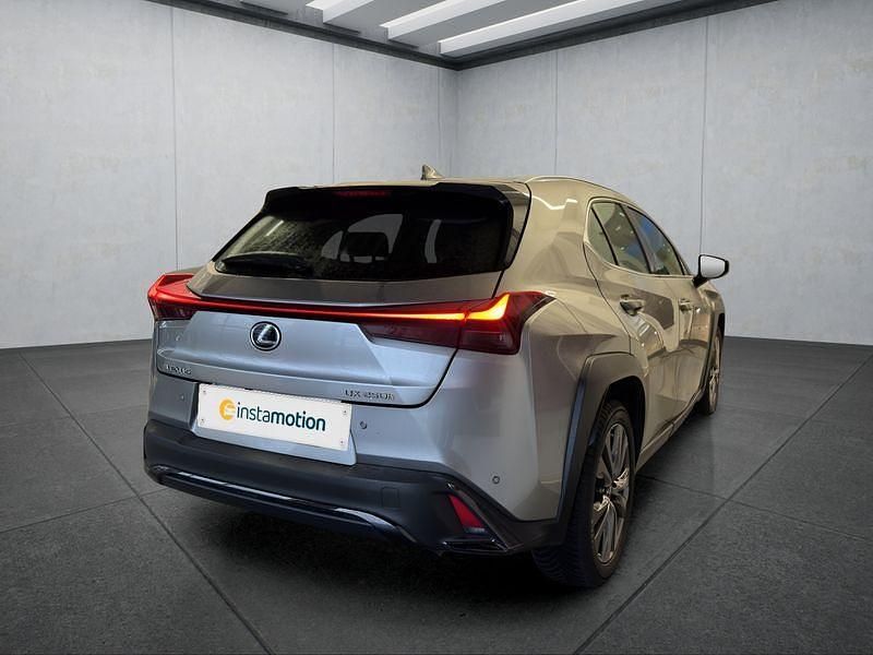 Gebraucht Lexus UX Sport Line 184 PS (135 kW) 2025 Silber SUV