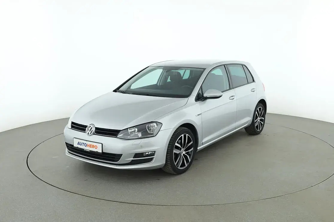 Gebraucht VW Golf VII LOUNGE 2015 Limousine