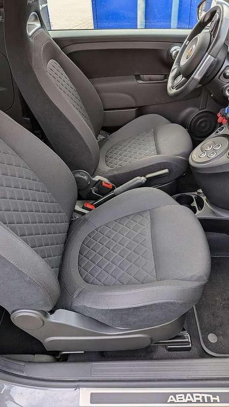 Gebraucht Abarth 595 165 PS (121 kW) 2023 Grau Kleinwagen