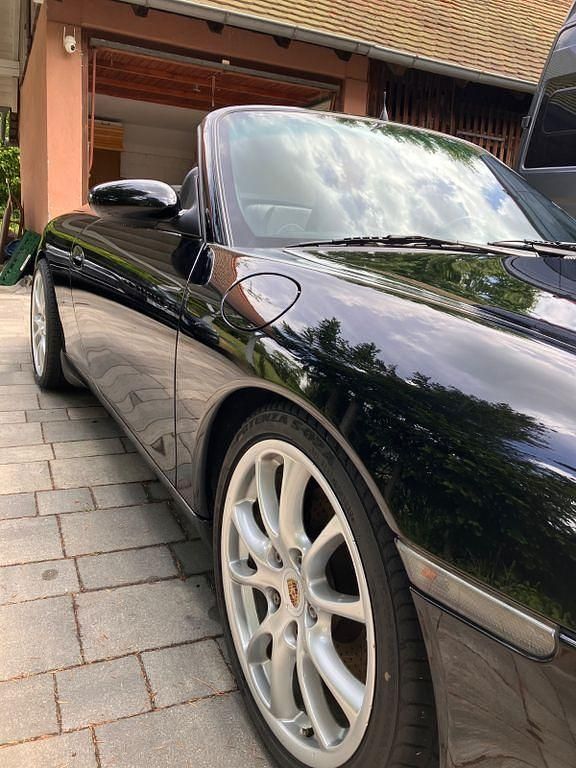 Gebraucht Porsche 996 300 PS (220 kW) 2000 Schwarz Cabrio
