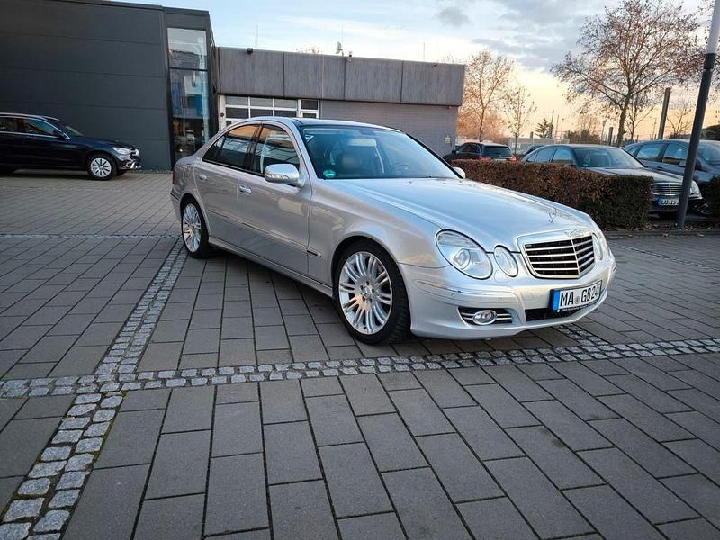 Gebraucht Mercedes E350 Avantgarde 292 PS (214 kW) 2008 Silber Limousine