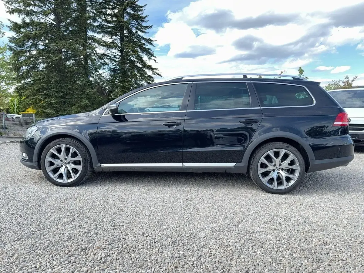 Używany VW Passat 177 KM (130 kW) 2013 Czarny Kombi