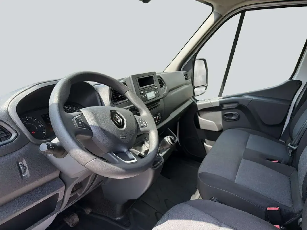 Gebraucht Renault Master 135 PS (99 kW) 2022 Mineral weiss Van / Kleinbus