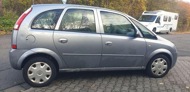 Gebraucht Opel Meriva Edition 101 PS (74 kW) 2005 Grau Van / Kleinbus