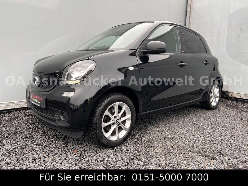 Second-hand Smart ForFour 90 CP (66 kW) 2016 Negru Hatchback