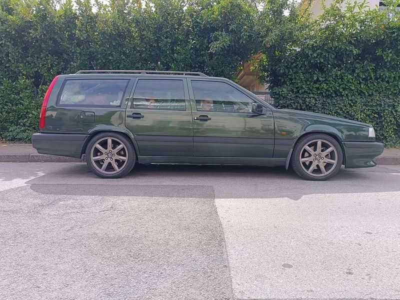 Grün Gebraucht 1996 Volvo 850 Kombi | 13.000 € - Bild 1/4