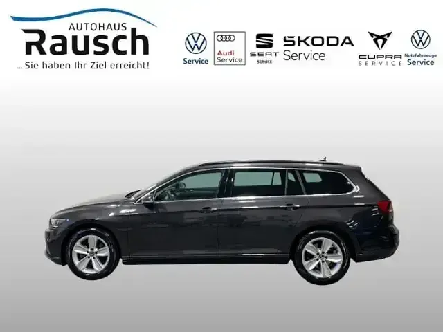 Gebraucht VW Passat Business 190 PS (139 kW) 2022 Grau Kombi