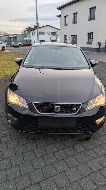 Second-hand Seat Leon SC FR 184 CP (135 kW) 2014 Negru Hatchback