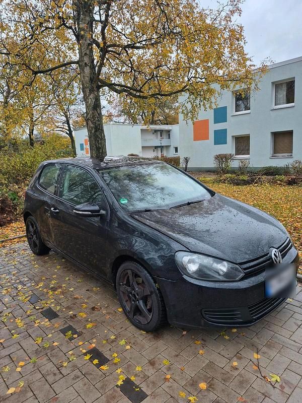 Schwarz Gebraucht 2009 VW Golf VI Kleinwagen | 1.800 € (Fairer Preis) - Bild 1/4