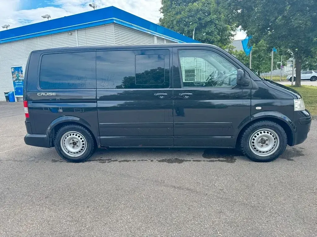 Gebraucht VW Multivan Comfortline 174 PS (127 kW) 2006 Schwarz Van / Kleinbus