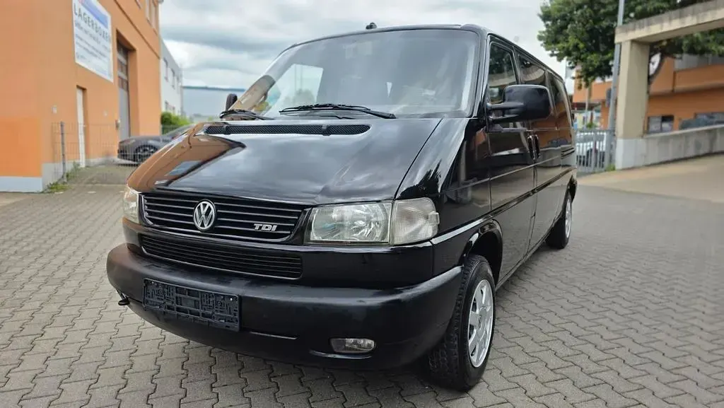 Gebraucht VW T4 102 PS (75 kW) 2003 Schwarz Van