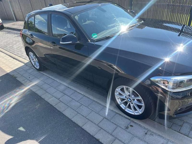 Gebraucht 2017 BMW 116 Kleinwagen | 5.999 € (Superpreis) - Bild 1/4