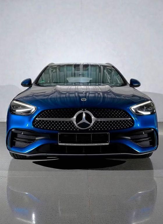 Gebraucht Mercedes C300e AMG 204 PS (150 kW) 2022 Blau Kombi
