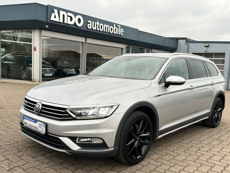 Silber Gebraucht 2016 VW Passat Alltrack Kombi | 20.500 € (Guter Preis) - Bild 1/4