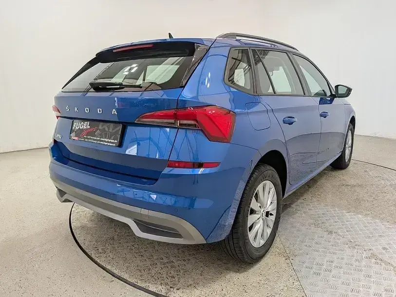Gebraucht Skoda Kamiq Ambition 110 PS (80 kW) 2023 Raceblau metallic SUV