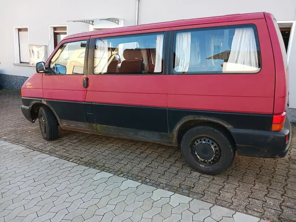 Gebraucht VW T4 68 PS (50 kW) 1998 Rot Van