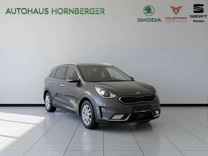 Gebraucht Kia Niro Spirit 105 PS (77 kW) 2018 (abt) graphit met. SUV