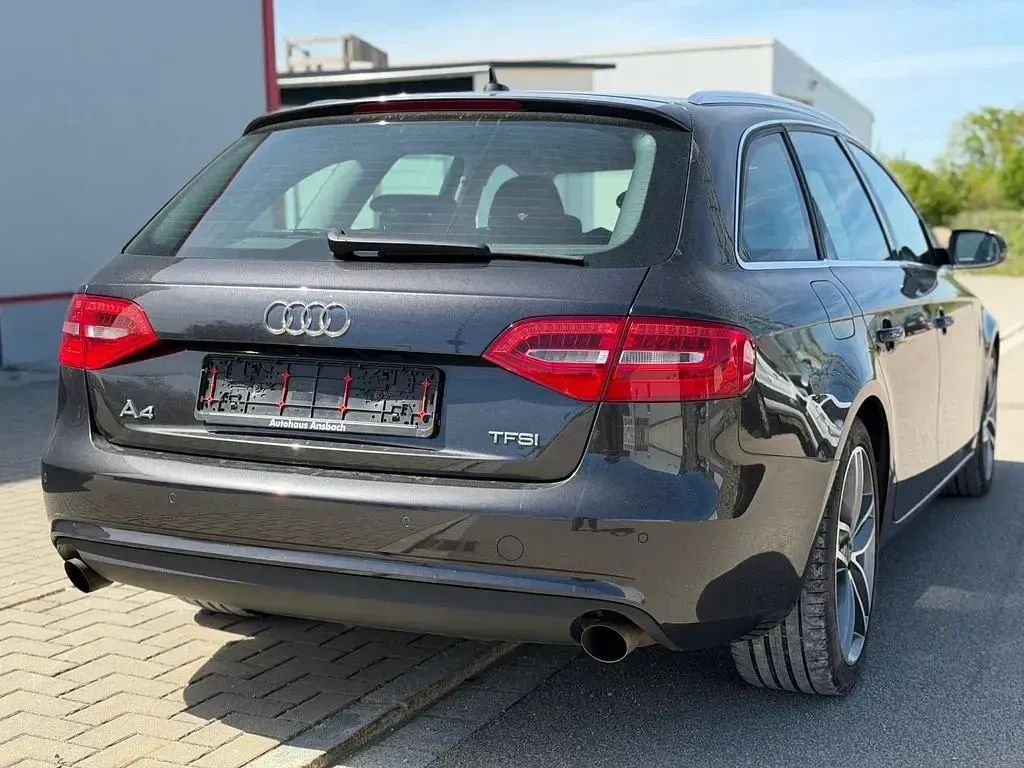 Gebraucht Audi A4 Ambition 170 PS (125 kW) 2012 Grau Kombi