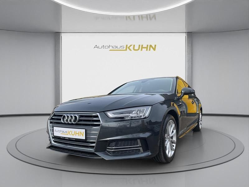 Gebraucht Audi A4 Design 150 PS (110 kW) 2018 Manhattangrau metallic manhattangrau metallic Kombi