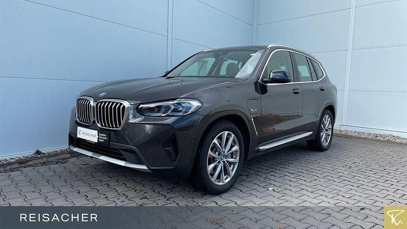Gebraucht BMW X3 Efficient Dynamics 292 PS (214 kW) 2022 Sophistograu brillanteffekt SUV